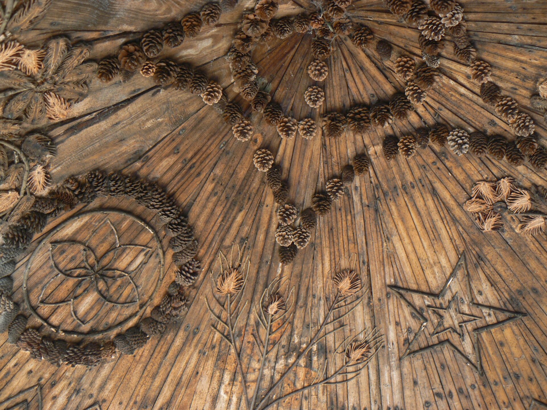Shuttleworth straw ceiling